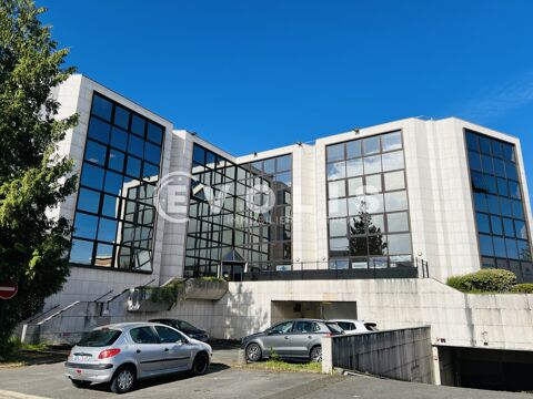 Bureaux - A LOUER - 829 m² divisibles à partir de 231 m² 7599 77185 Lognes
