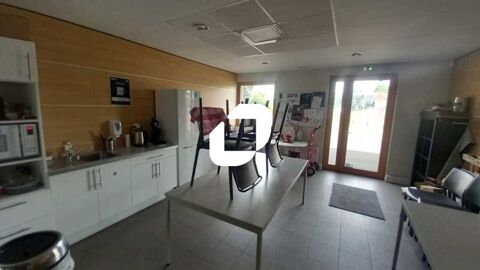   ACCES PMR - LOCAUX E.R.P. - 300 m non divisibles 