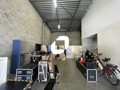 Locaux d'Activités - A LOUER - 286 m² non divisibles 1950 33320 Eysines