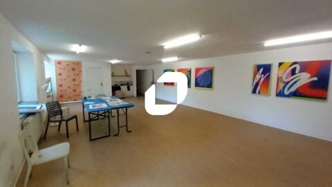LOCAUX AVEC JARDIN - 60 m² non divisibles 700 59100 Roubaix
