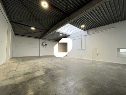 BELLE REHABILITATION - PROCHE AUTOROUTE - 1 820 m² divisibles à partir de 528 m² 13894 59223 Roncq