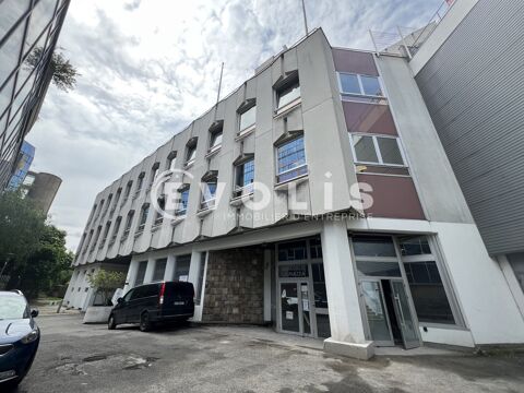 Bureaux - A LOUER - 2 350 m² divisibles à partir de 335 m² 34427 93160 Noisy le grand