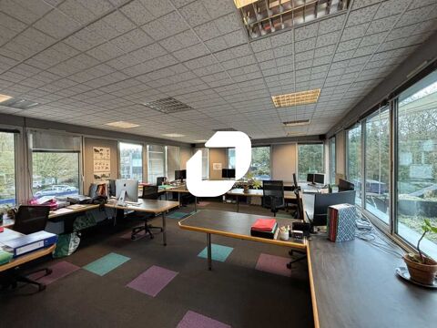 Au sein du parc tertiaire de Lissieu - 315 m² non divisibles 480000 69380 Lissieu