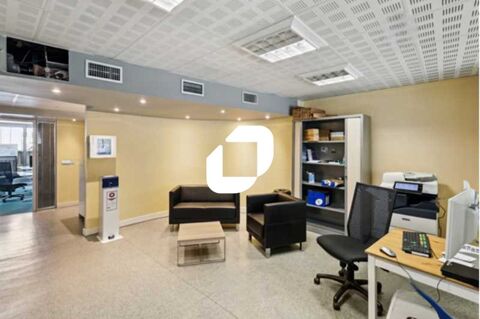Bureaux - A LOUER - 205 m² non divisibles 7175 75013 Paris