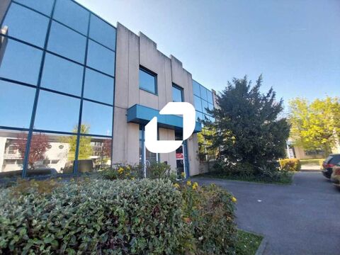 PROXIMITE GARE ET N10 - 892 m² divisibles à partir de 192 m² 8036 78320 La verriere