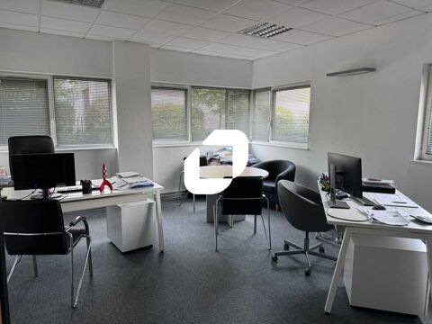 BELLES PRESTATIONS - EMPLACEMENT TOP - 396 m² non divisibles 4785 59118 Wambrechies