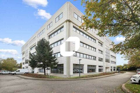 Bureaux à vendre avec locaux d'activité - 7 534 m² divisibles à partir de 1 275 m² 14342551 94150 Rungis