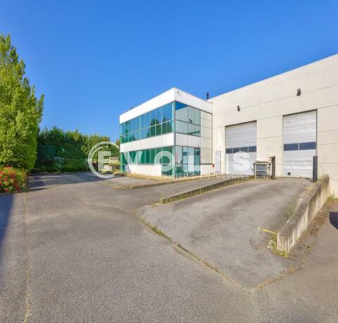 Entrepôts - A LOUER - 1 332 m² non divisibles 18870 91380 Chilly mazarin