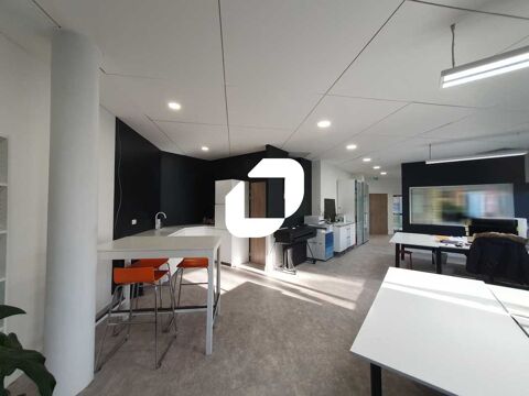   Bureaux - A LOUER - 104 m non divisibles 