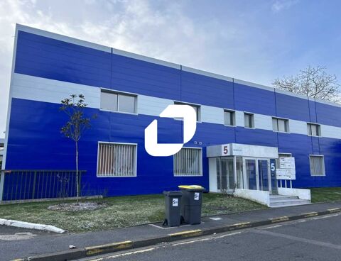 Entrepôts - A VENDRE - 2 194 m² non divisibles 2100000 78260 Acheres