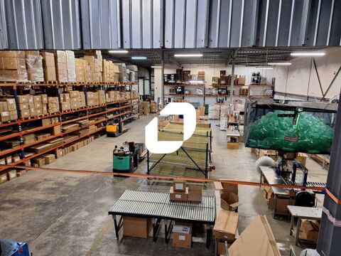 Entrepôts - A VENDRE - 4 285 m² non divisibles 3800000 33290 Blanquefort