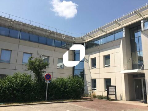 Bureaux - A LOUER - 110 m² non divisibles 1146 69800 Saint priest