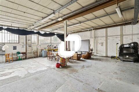 Locaux d'Activités - A VENDRE OU A LOUER - 700 m² non divisibles 1700000 93230 Romainville