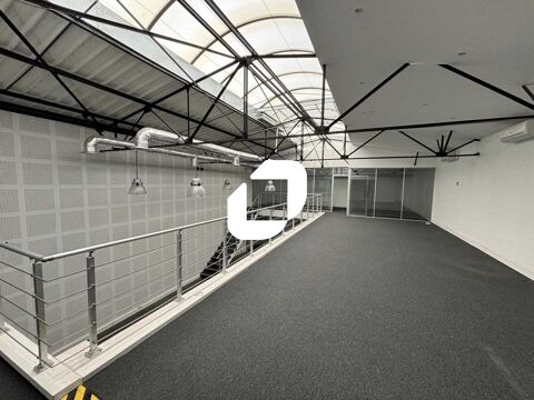 Locaux d'Activités - A VENDRE - 335 m² non divisibles 1172500 92000 Nanterre