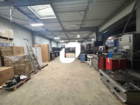 Entrepôts - A LOUER - 430 m² non divisibles 3583 93270 Sevran