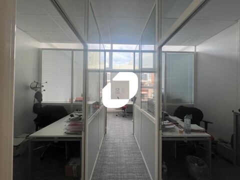 Bureaux - A LOUER - 444 m² divisibles à partir de 52 m² 6290 93210 Saint denis