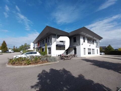 Entrepôts - A LOUER - 1 535 m² non divisibles 14939 69800 Saint priest