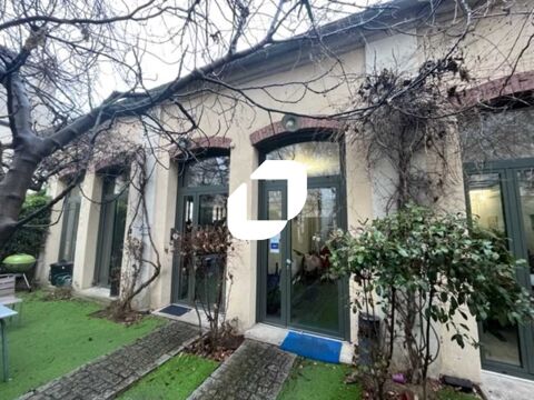 BUREAUX ATYPIQUES A LOUER - 203 m² non divisibles 3214 94250 Gentilly