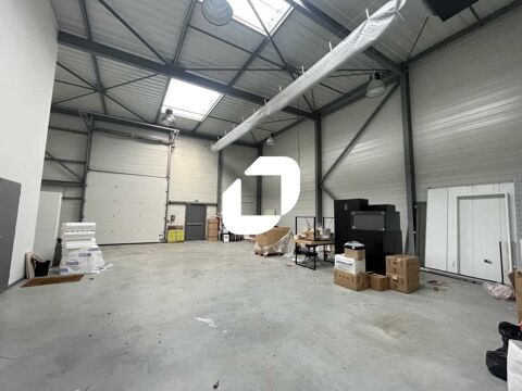 Locaux d'Activités - A VENDRE - 580 m² non divisibles 835000 33127 Saint jean d'illac