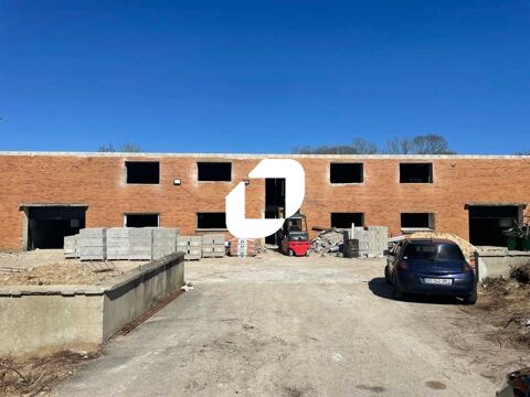 Entrepôts - A LOUER - 1 400 m² divisibles à partir de 120 m² 7000 60240 Montagny en vexin