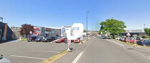 Locaux Commerciaux - A LOUER - 581 m² non divisibles 8977 77340 Pontault combault