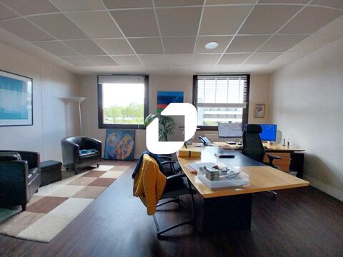 Bureaux - A VENDRE - 347 m² divisibles à partir de 150 m² 451880 78180 Montigny le bretonneux