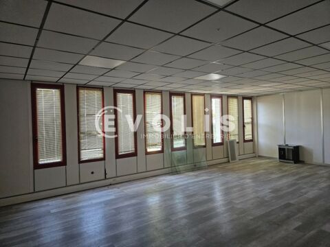  Bureaux - A LOUER - 60 m non divisibles 