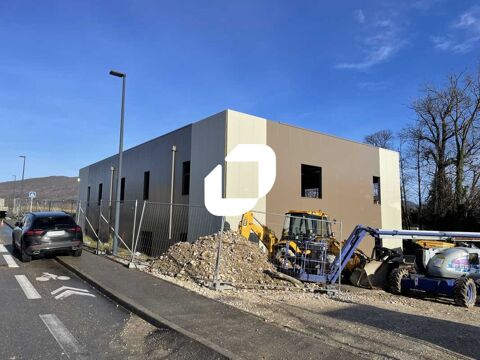 Locaux d'Activités - A LOUER - 400 m² divisibles à partir de 200 m² 3333 38500 Voiron