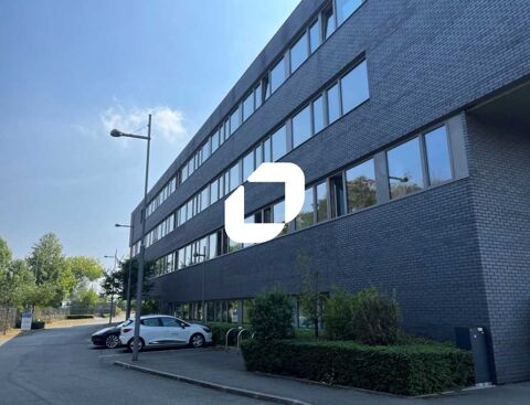 AU PIED DU TRAMWAY - 350 m² non divisibles 4229 59290 Wasquehal
