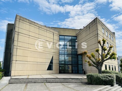 Bureaux - A LOUER - 2 017 m² divisibles à partir de 70 m² 21018 77185 Lognes