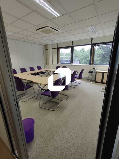 BUREAUX MEUBLES - 81 m² divisibles à partir de 14 m² 3100 91400 Saclay
