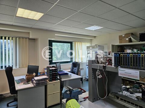   Bureaux - A LOUER - 1000 m non divisibles 