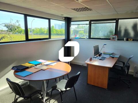 Bureaux - A LOUER - 237 m² non divisibles 2568 33600 Pessac