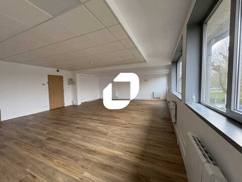 ENVIRONNEMENT CALME - 229 m² divisibles à partir de 67 m² 2481 78960 Voisins le bretonneux