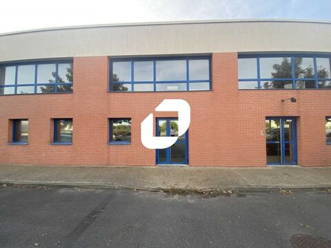 Locaux d'Activités - A LOUER - 893 m² divisibles à partir de 181 m² 7874 77127 Lieusaint