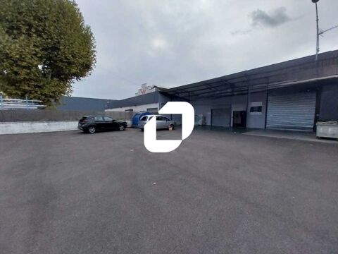 Entrepôts - A LOUER - 600 m² non divisibles 5500 69100 Villeurbanne