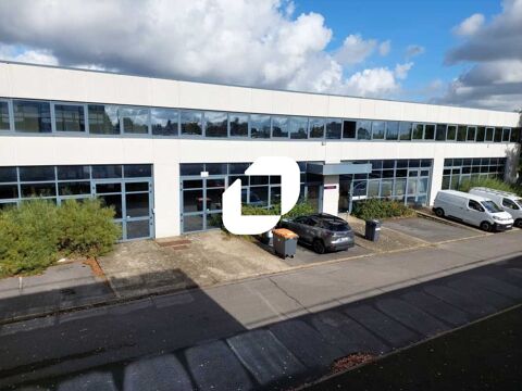 LOCAUX MIXTES - 547 m² divisibles à partir de 270 m² 5470 91400 Saclay