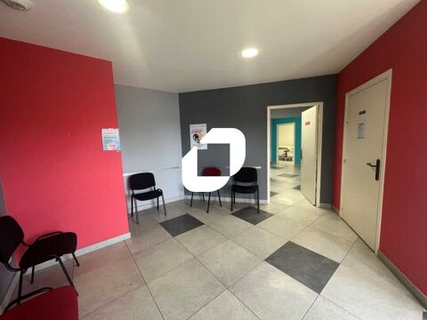 TRES BON ETAT - STATIONNEMENT AISE - 220 m² non divisibles 540000 59194 Raches