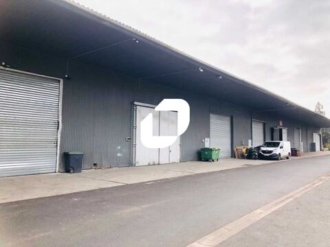 Emplacement idéal avec accès N20 et francilienne - 480 m² divisibles à partir de 150 m² 4500 91180 Saint germain les arpajon