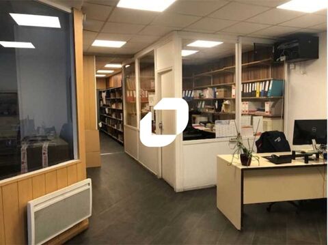 Locaux d'Activités - A VENDRE OU A LOUER - 390 m² non divisibles 1130000 92400 Courbevoie