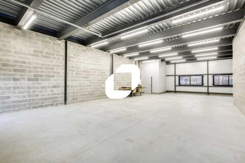 Locaux d'Activités - A LOUER - 300 m² non divisibles 3000 78390 Bois d'arcy