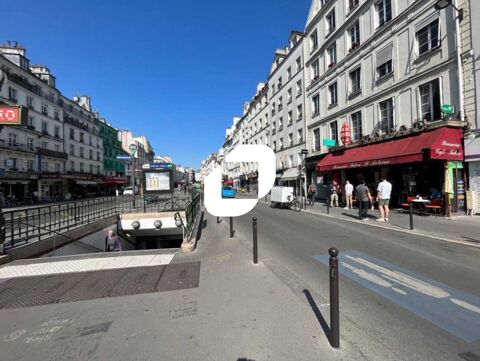 Locaux Commerciaux - A LOUER - 126 m² non divisibles 4400 75011 Paris