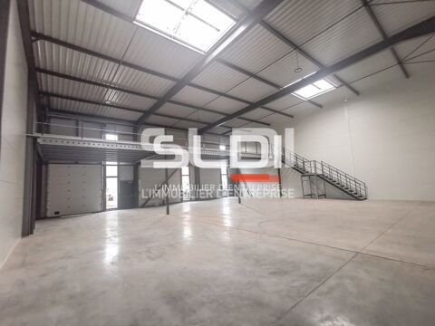   Locaux d'activits - A VENDRE OU A LOUER - 443 m non divisibles 