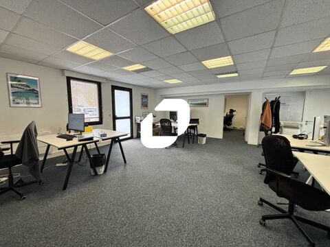 Bureaux - A LOUER - 116 m² non divisibles 2042 33300 Bordeaux