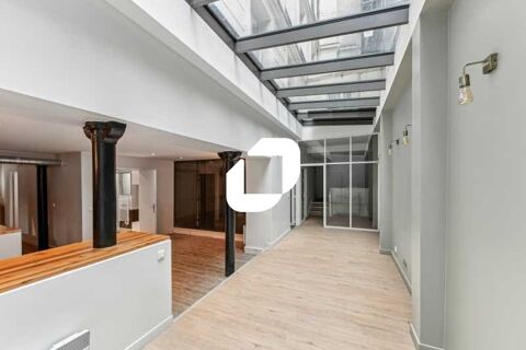 Bureaux - A VENDRE - 243 m² non divisibles 2190000 75008 Paris