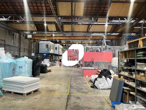 Locaux d'Activités - A LOUER - 1 365 m² non divisibles 16667 93300 Aubervilliers