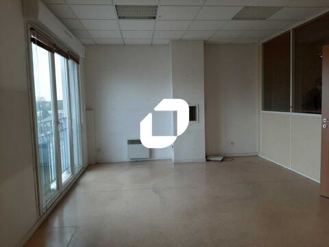 Bureaux - A LOUER - 140 m² non divisibles 2183 77190 Dammarie les lys