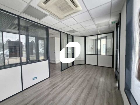 Bureaux - A LOUER - 108 m² non divisibles 1860 77700 Serris