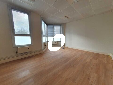Bureaux - A LOUER - 16 m² non divisibles 368 93160 Noisy le grand