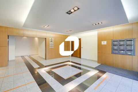   Bureaux  louer - 1080 m divisibles  partir de 107 m 